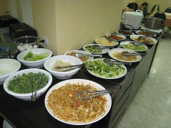 食べませんでしたがホテルの朝食。種類があります。