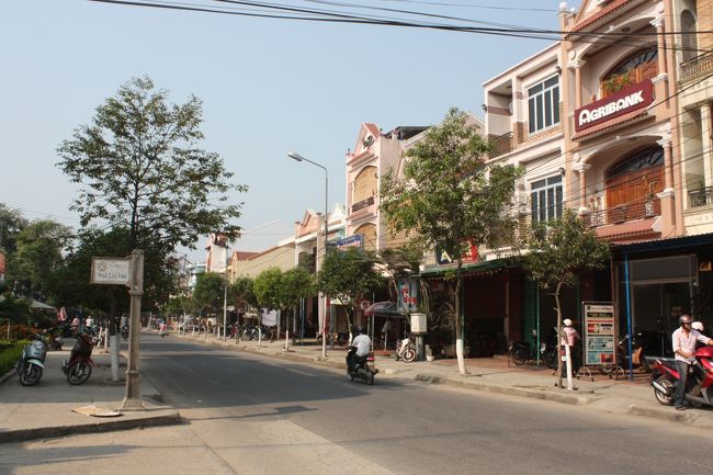 バス停から中心部まで歩く