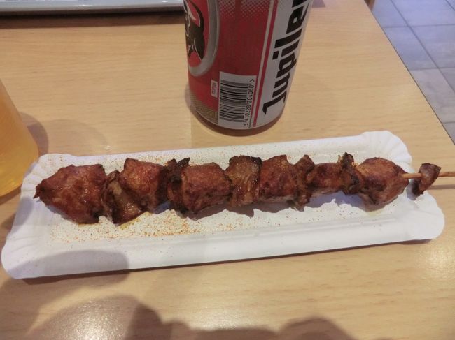 フィッシュバーガーと此れをビールは一番安い・・・此れです