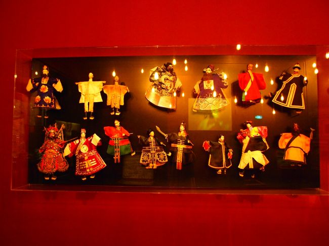 博物館はテーマ毎に部屋がわかれていました。<br />これは伝統芸能とかそんな感じだったと思う…（←<br /><br />孫悟空らしいです。