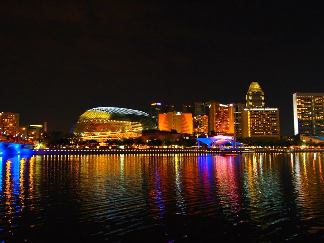 通称・ドリアンホールも光る（笑