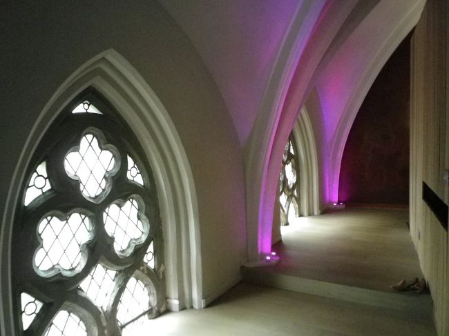 お部屋からシャワーブースに行く通路