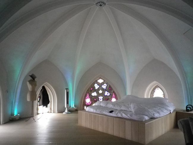 旦那もたいそう名残惜しいご様子…^^<br /><br />名残惜しいけど、<br />11時きっかりにお部屋にお別れを告げて…