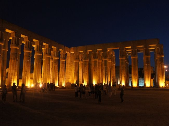 さて、これでカルナック神殿＆ルクソール神殿は終わり。<br />東岸の観光は終えて、明日は西岸をじっくり観光します。<br />この後は徒歩でホテルに戻りました。