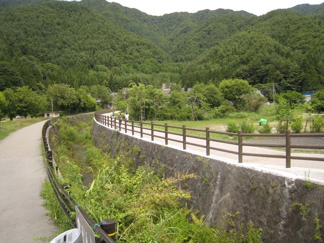 西湖「いやしの里　根場」へ。<br />大人300円、子供100円です。