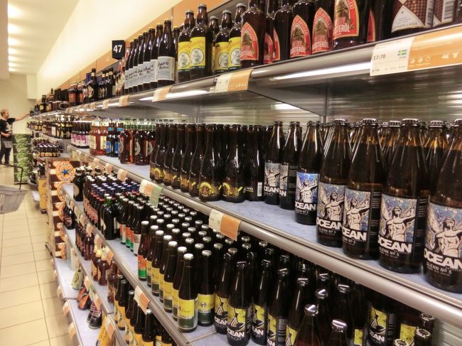 小瓶は80円から120円ほど・・・たくさん買って帰りました・・・