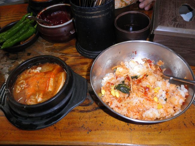 チゲと具がやや少なめのビビンバで、４０００ｗでした。朝なのでこれで十分です。