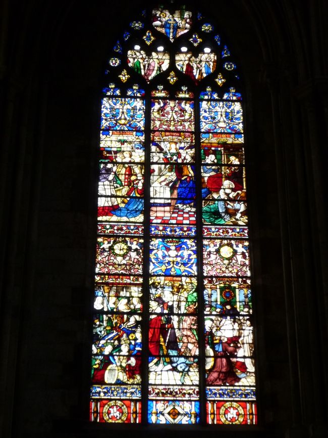 ルーアン大聖堂のステンドグラス