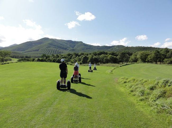 30分程度のレクチャーを受け、草原へ出発です。