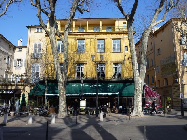 セザンヌが文豪ゾラと語り合ったカフェ<br />レ・ドゥ・キャルソン