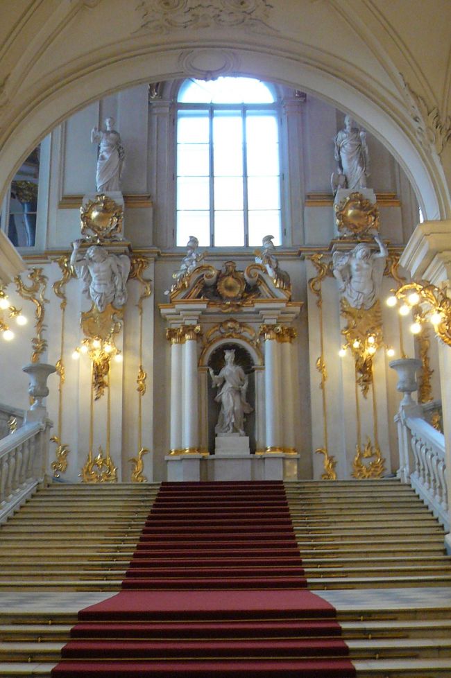 2日目<br />エルミタージュ美術館<br />