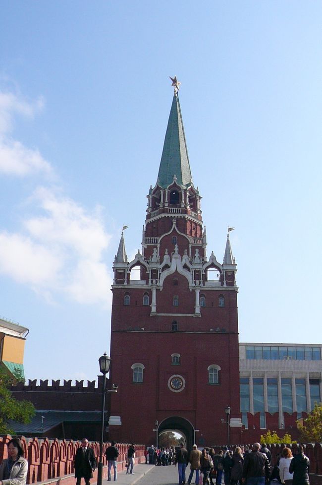 トロイツカヤ塔<br />観光終了<br />この後、昼食をとり、空港へ<br />