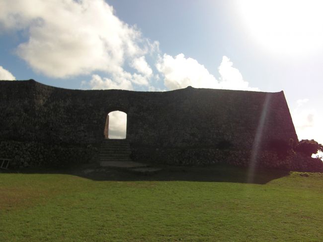 中城城で一番広い一の郭の城壁。正殿があったそうです。