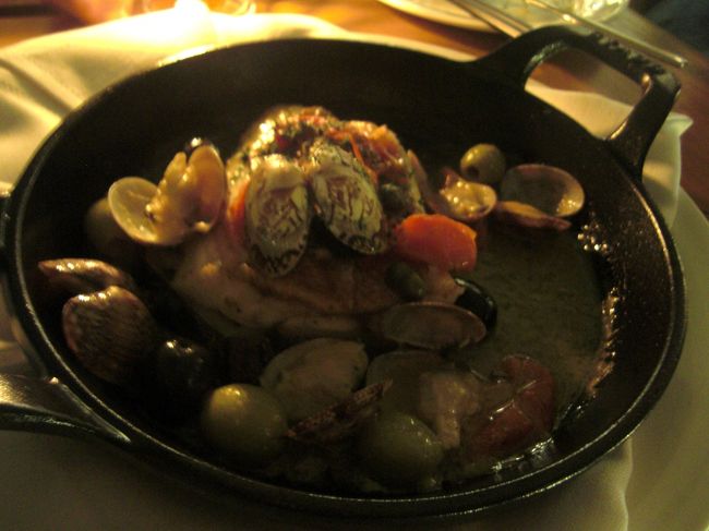 入荷鮮魚のアクアパッツァ<br />この日は真鯛でした。