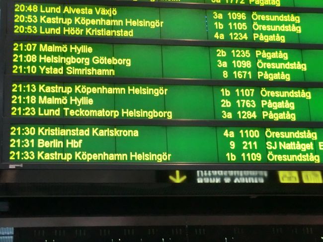 マルメに到着　下から二つ目の夜行に乗り込みます・・・