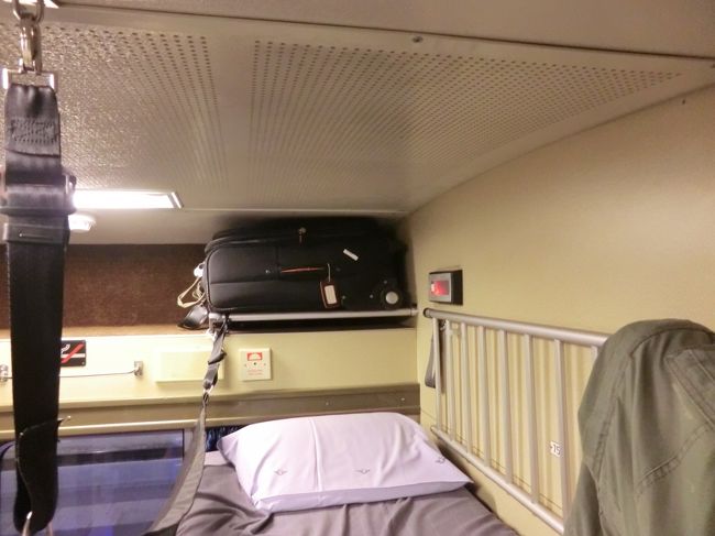 かばんを上まで上げるのは大変でした