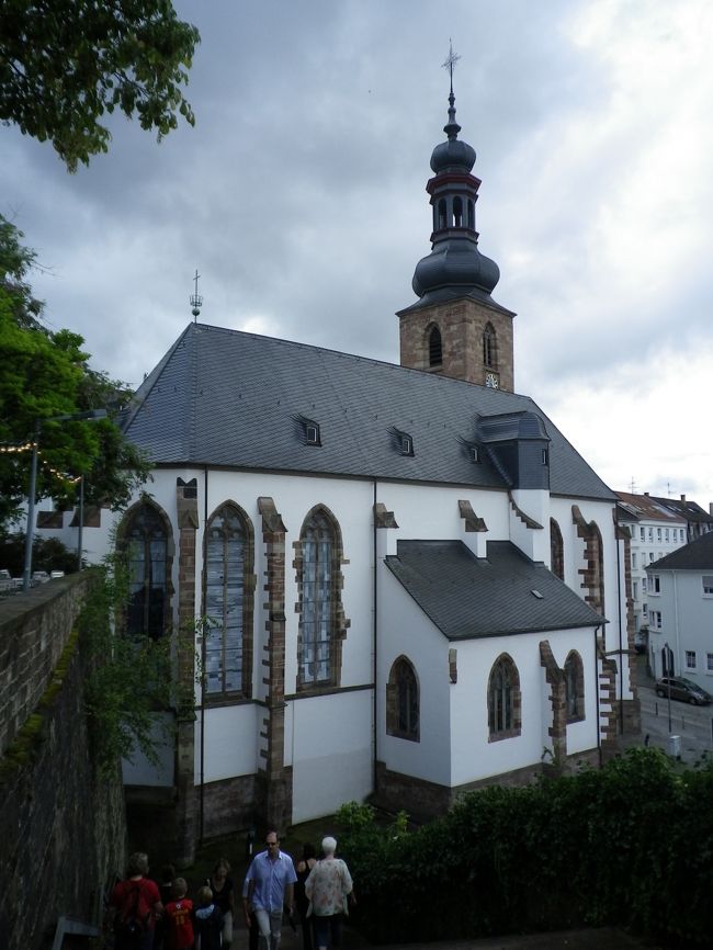 ザールブリュッケンには私の好きな教会が2つある。<br /><br />1つめは、ここ。<br />シュロスキルヒェ（城の付属の教会）。