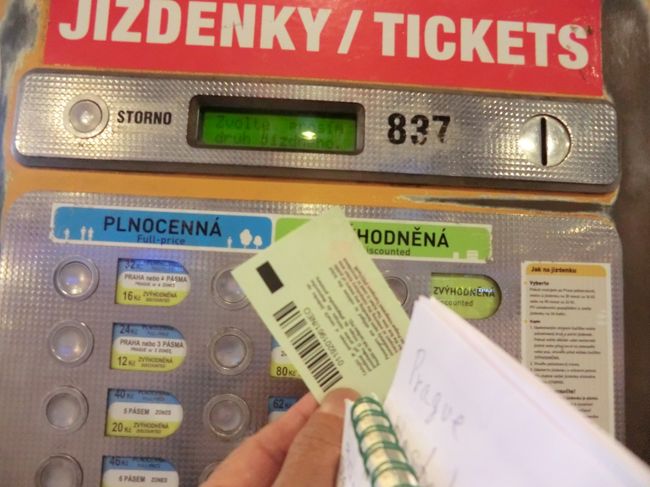 自販機の使い方がわかりません・・・お金が入りません・・・<br /><br />先に行き先料金のボタンを押します・・・料金は小銭のみ、を入れます・お釣りと切符が・・・<br /><br />