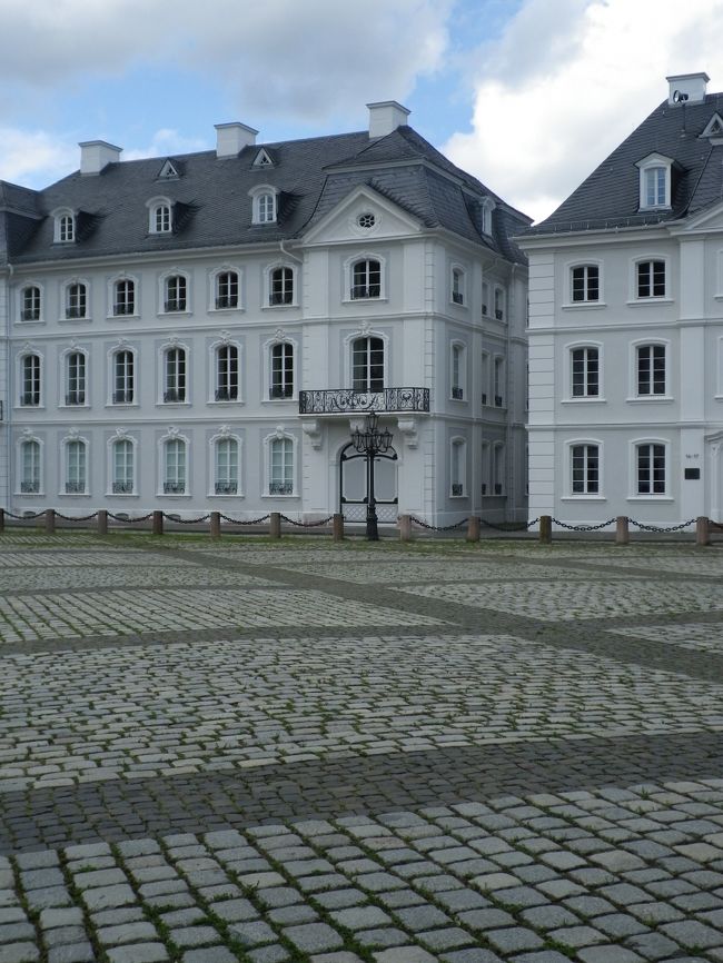 教会前の広場の雰囲気もお気に入りだ