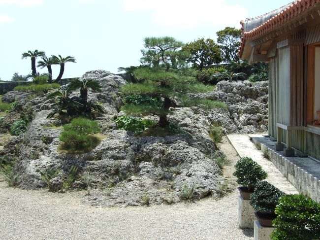 野趣がある庭園。