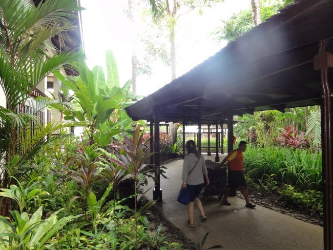 朝食会場への廊下。