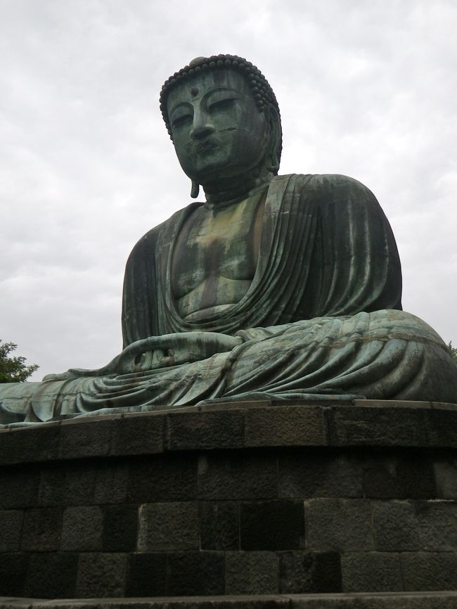 近づいてみると お顔の表情もしっかり見えます。<br />細かいところまで本当に丁寧に作られているんですね。