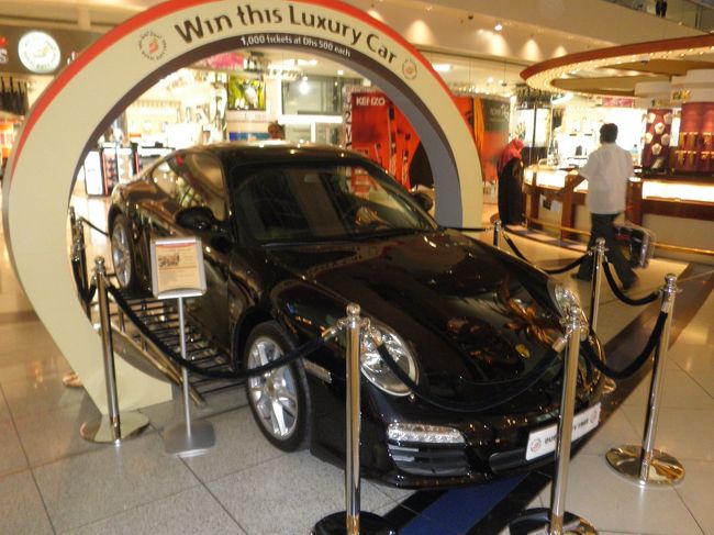 なんと、ファラーリまで。