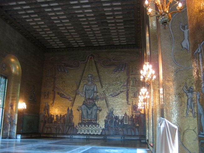 そして黄金の間。<br /><br />その名のとおり、ややきらり。