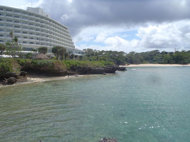 子連れが多かったな。<br />子連れで楽しめるところというと結局このようなリゾートになるのだろうね。<br />お盆のドピーク時期にこんなリゾートにとまるだなんて贅沢ものになっちゃうぞ。