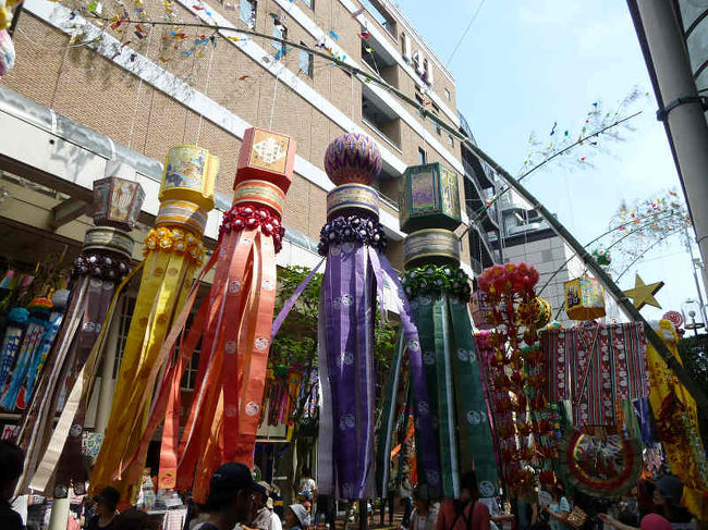 <br /><br />続く続く　伊達武将隊　仙台七夕まつり２　　仙台市　宮城県へ　つづく<br /><br />http://4travel.jp/traveler/sin_tabi/album/10592839/