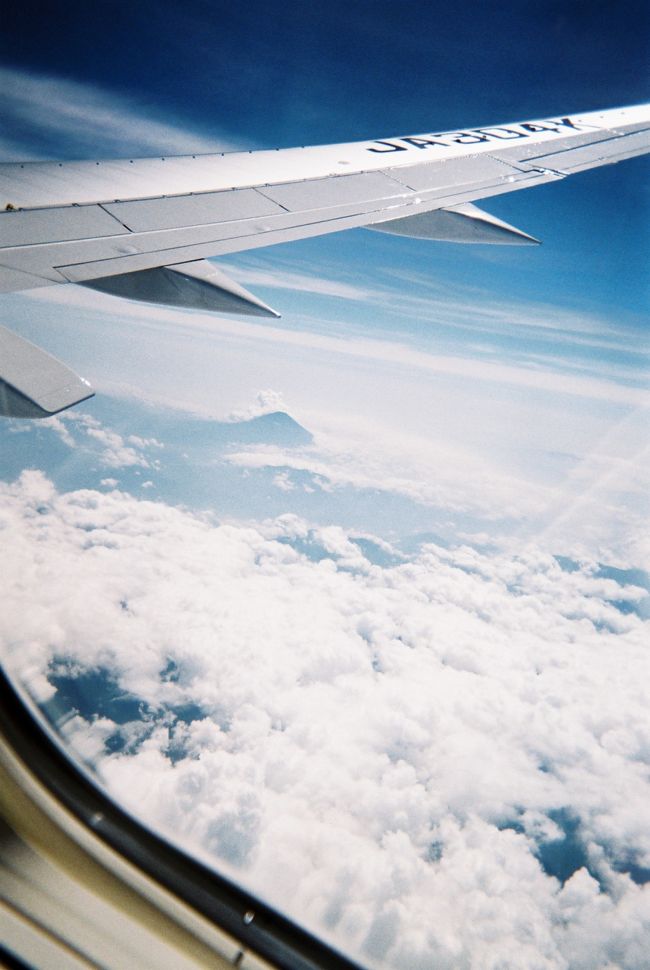 マウント富士も、夏の装いです。<br /><br />トレードマークの白い帽子はないのね…<br />(^^)<br /><br />