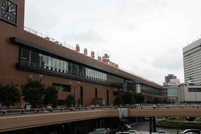 いろいろな事を感じながら、仙台駅に到着です。<br /><br /><br />ホテルに一旦荷物を預けて、お昼は仙台名物牛タンを食べに行きます。<br /><br /><br /><br />