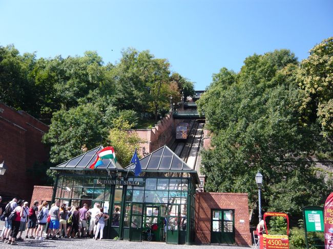 ケーブルカー。