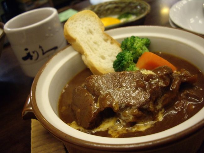 今回はタンシチューも頼んでみました。<br /><br />美味しかった〜<br />とろけるようです。