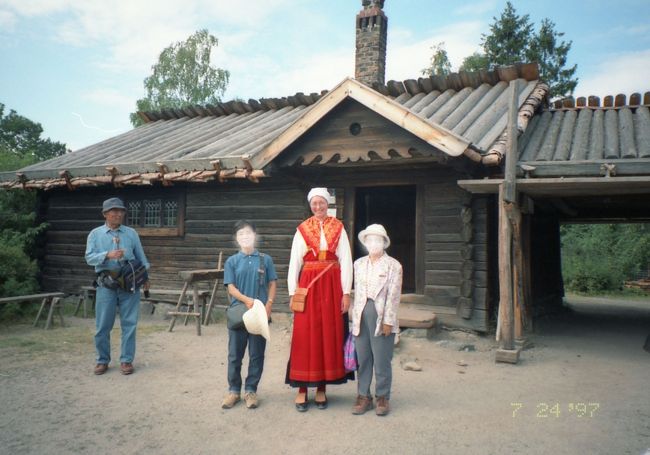 チーズ工場見学時に記念撮影