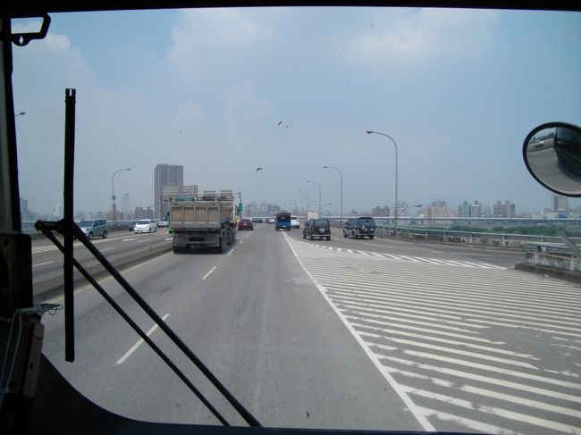 国光客運は停まるバス停が少ないので、比較的他のバス会社より空港へは早く着きます