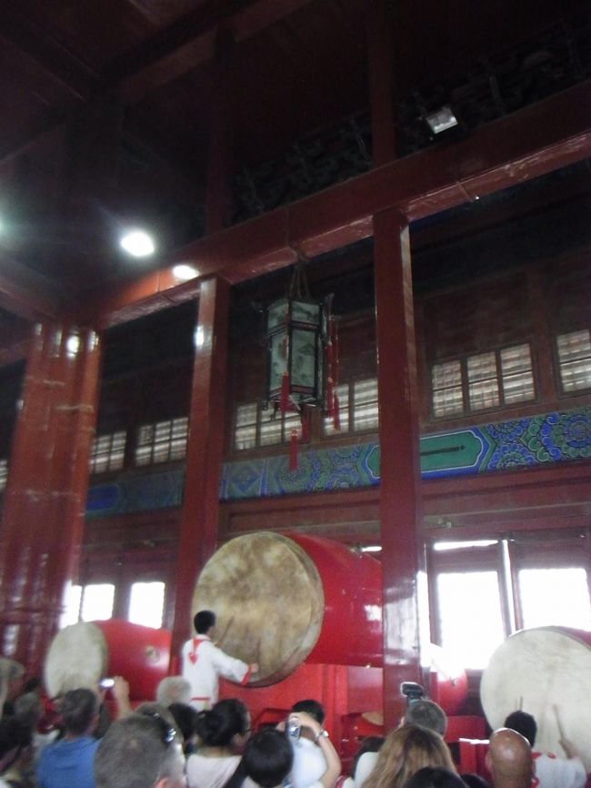 鼓楼のパフォーマンス、思ったよりあっという間でした、、<br /><br />階段が、、、ゼイゼイヽ(TдT)ノ