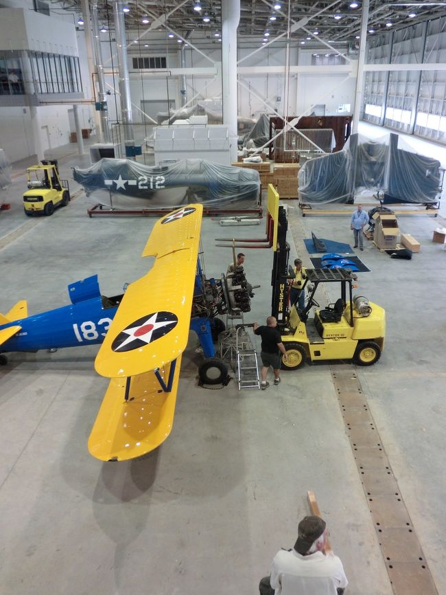 立ち入り禁止の所で機体の撮影をしていました。