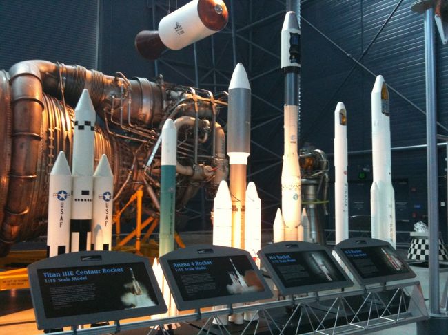 ここはフロリダのNASAの方が勝ちかな。