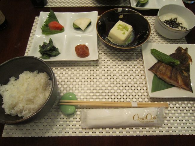 <br /><br />とても美味しそうです〜！<br /><br />和食と洋食を選びますが二人とも和食です。<br /><br /><br />美味しい卵がけご飯がいただけるからです＾＾