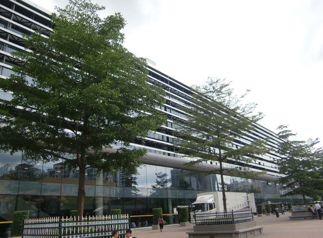 こちらが駅です。