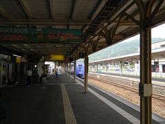 JR北海道の特急に乗換え、１時間ほどで洞爺駅に着きます。
