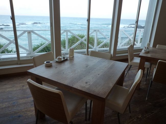 本日の宿に到着しました。<br />目の前がビーチでおしゃれです！