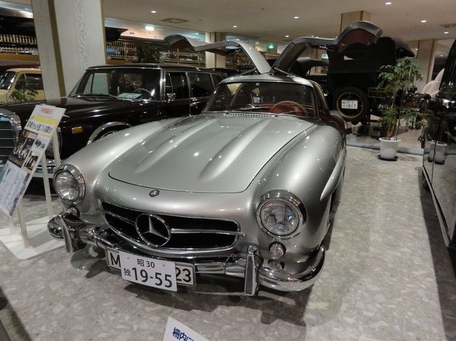 こちらに展示サれている300SLは夏木陽介さん所有のものだったそうです。小樽の石原裕次郎記念館ではガラス越しにしか見れませんが、ここではバッチリ素通しで見られます。