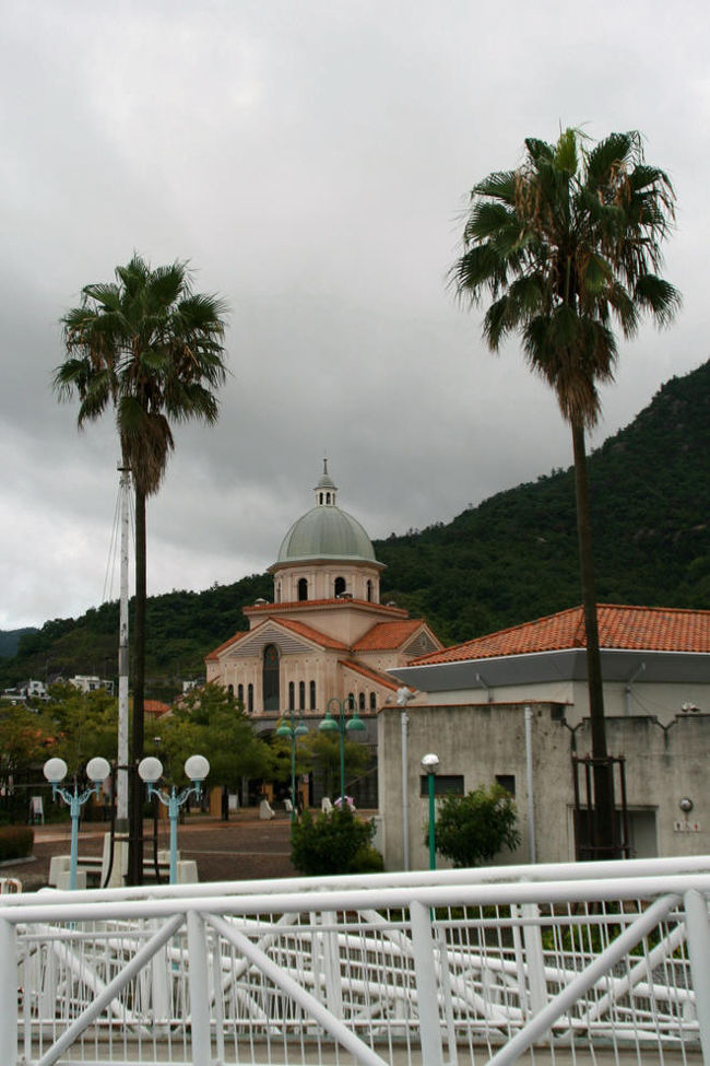 ▼呉ポートピアパーク<br /><br />　2000年7月20日（海の日）に開園した約6.8ｈａの市民公園です。<br />