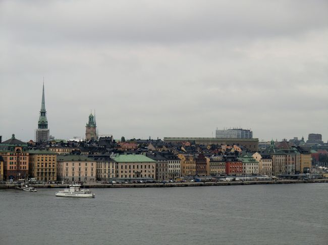 スウェーデン ストックホルム<br />南側の対岸から見たガムラ・スタン。