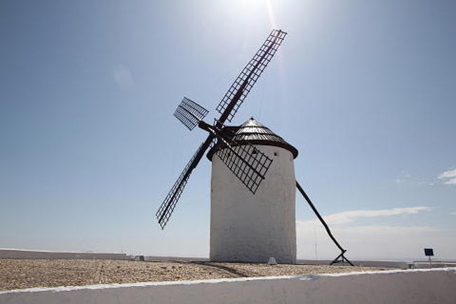 カンポデクリプターナの風車