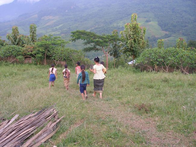 やがてみんなが帰って行く。