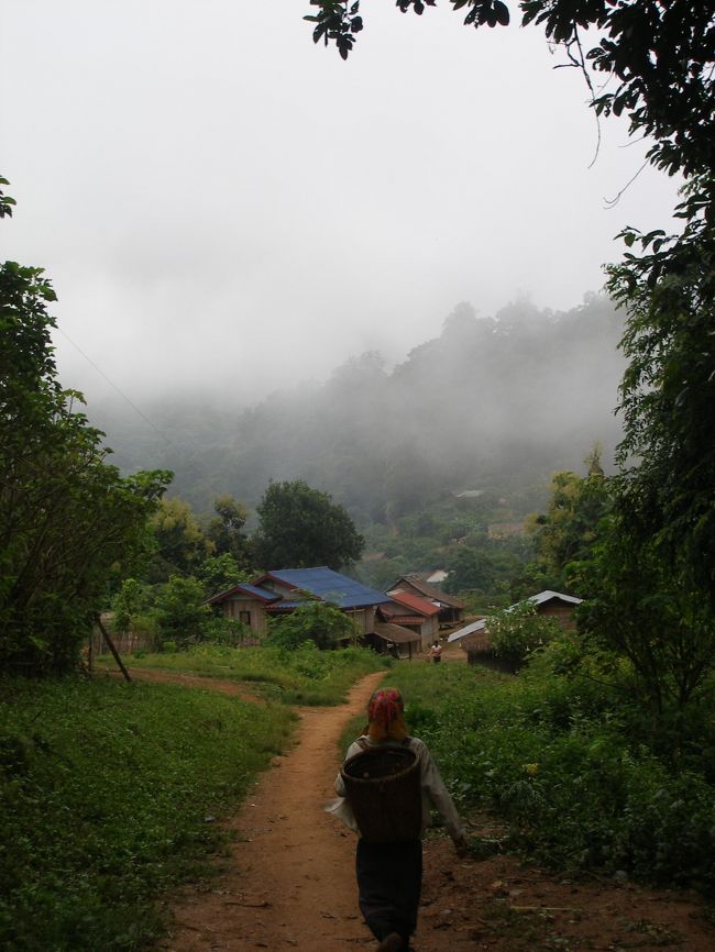 ちょっと散歩へ。