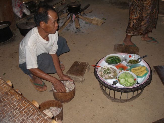 朝食の準備ができた。
